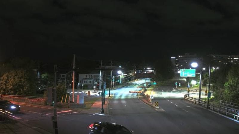 Mac Donald Bridge - Dartmouth bound