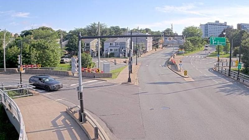 Mac Donald Bridge - Dartmouth bound