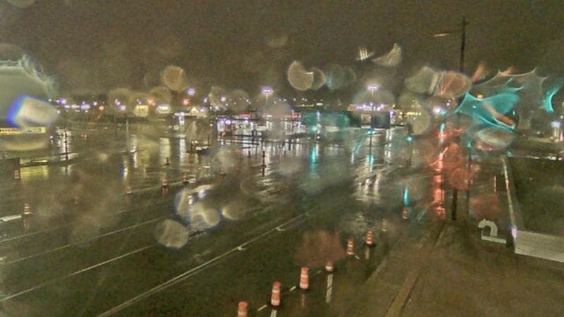 Macdonald Bridge - Halifax bound