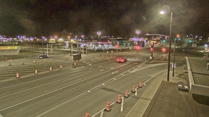 Macdonald Bridge - Halifax bound
