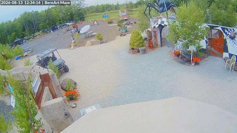 Bernart Art Maze