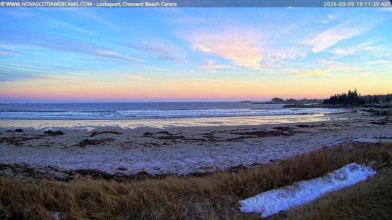 Lockeport Crescent Beach