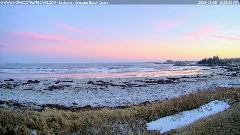 Lockeport Crescent Beach