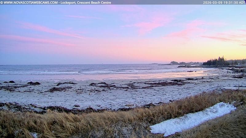 Lockeport Crescent Beach