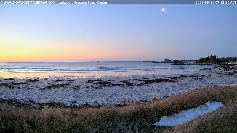 Lockeport Crescent Beach