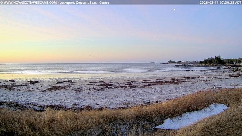 Lockeport Crescent Beach