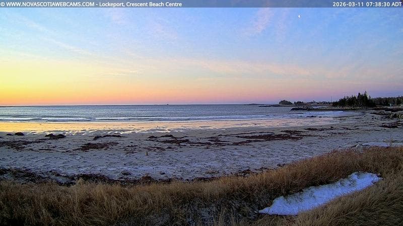 Lockeport Crescent Beach