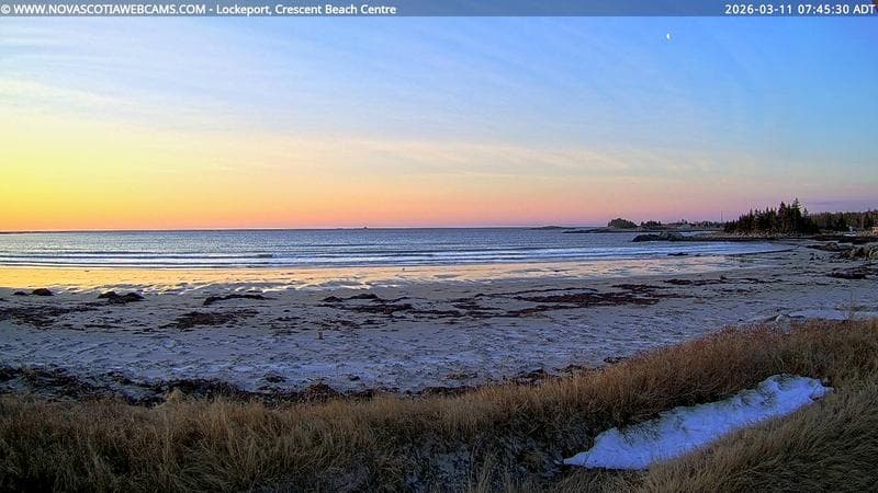 Lockeport Crescent Beach