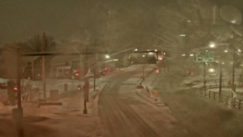 Mac Donald Bridge - Dartmouth bound