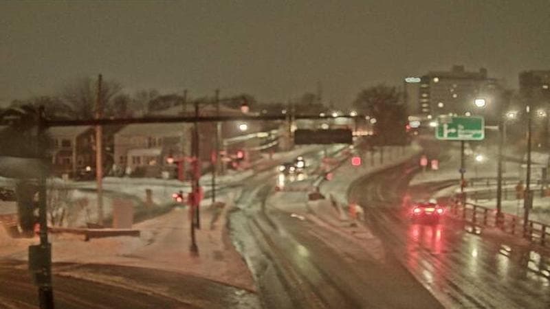 Mac Donald Bridge - Dartmouth bound