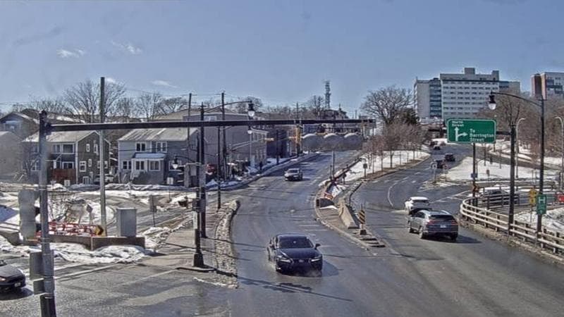 Mac Donald Bridge - Dartmouth bound