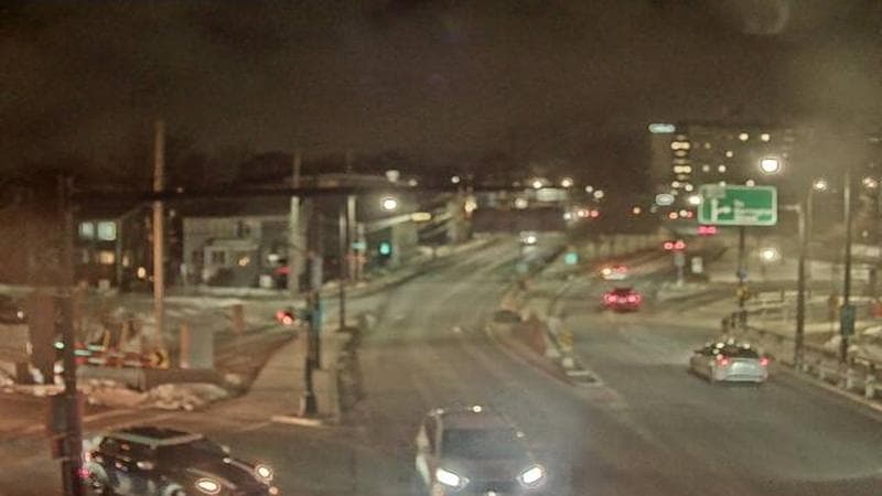 Mac Donald Bridge - Dartmouth bound