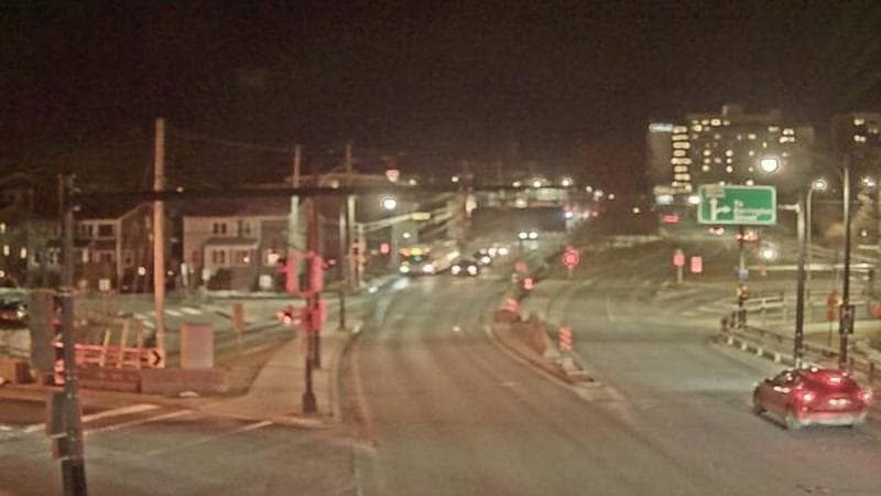 Mac Donald Bridge - Dartmouth bound