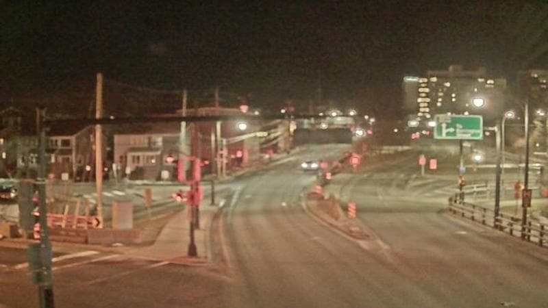 Mac Donald Bridge - Dartmouth bound