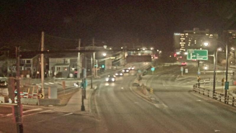 Mac Donald Bridge - Dartmouth bound