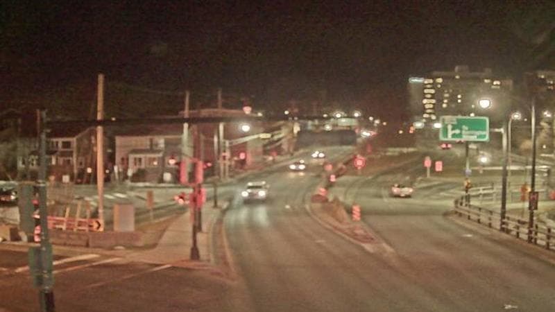 Mac Donald Bridge - Dartmouth bound