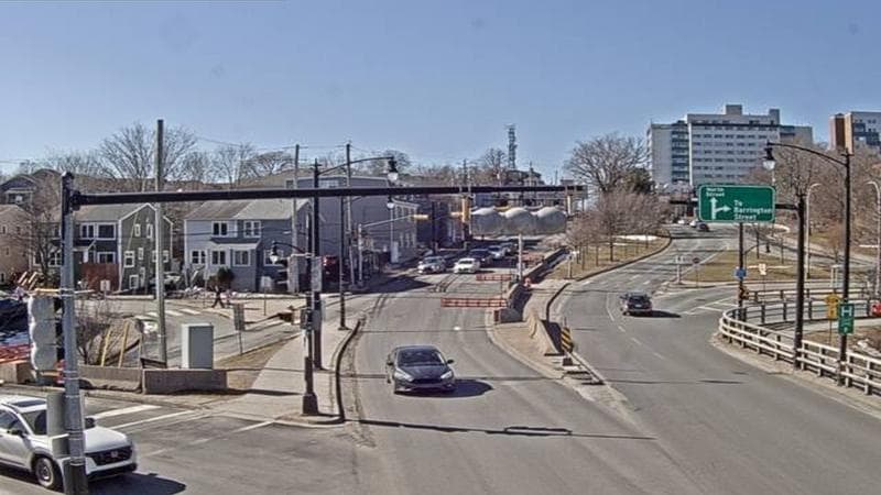 Mac Donald Bridge - Dartmouth bound