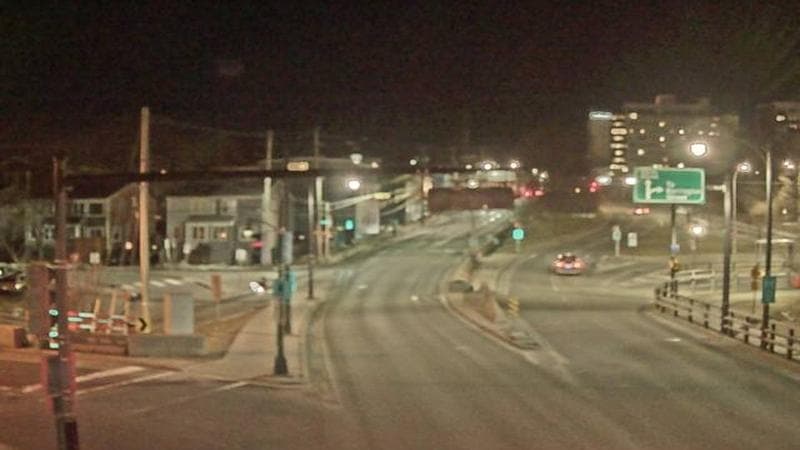 Mac Donald Bridge - Dartmouth bound