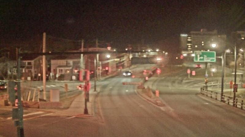 Mac Donald Bridge - Dartmouth bound