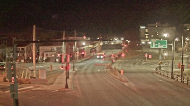 Mac Donald Bridge - Dartmouth bound