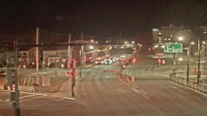 Mac Donald Bridge - Dartmouth bound