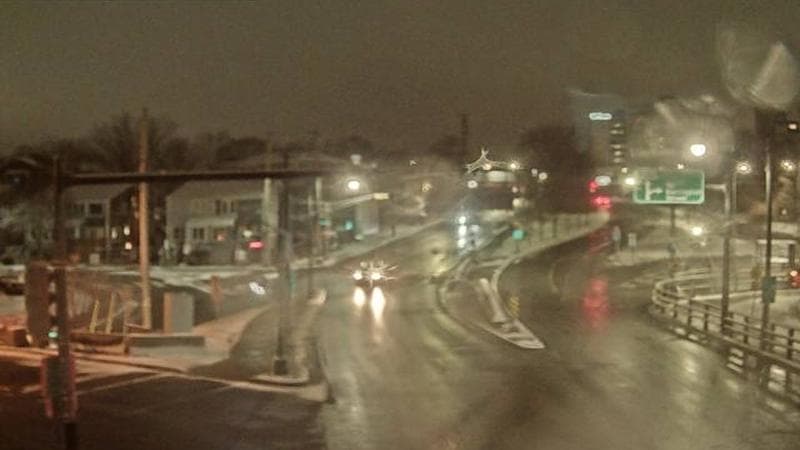 Mac Donald Bridge - Dartmouth bound