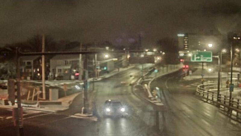 Mac Donald Bridge - Dartmouth bound