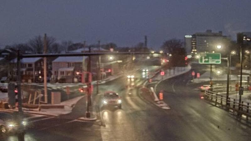 Mac Donald Bridge - Dartmouth bound