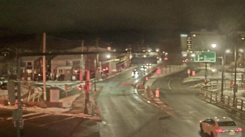 Mac Donald Bridge - Dartmouth bound