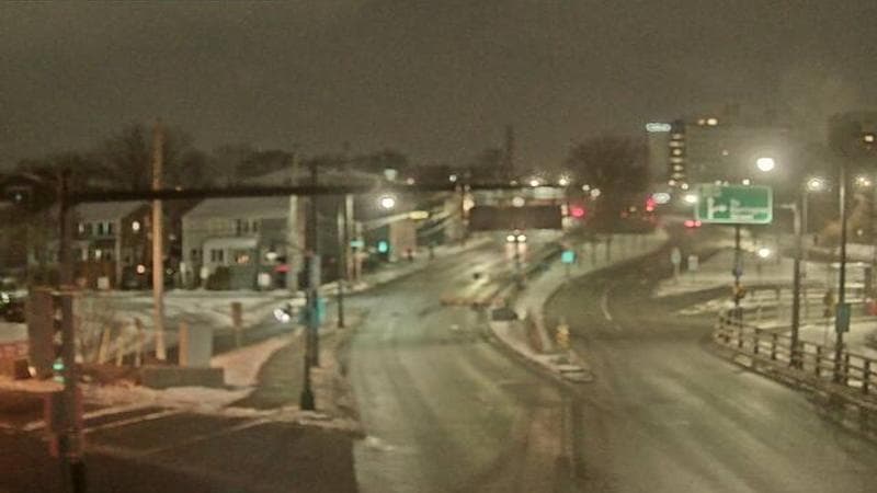 Mac Donald Bridge - Dartmouth bound