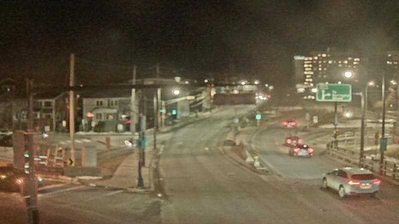 Mac Donald Bridge - Dartmouth bound