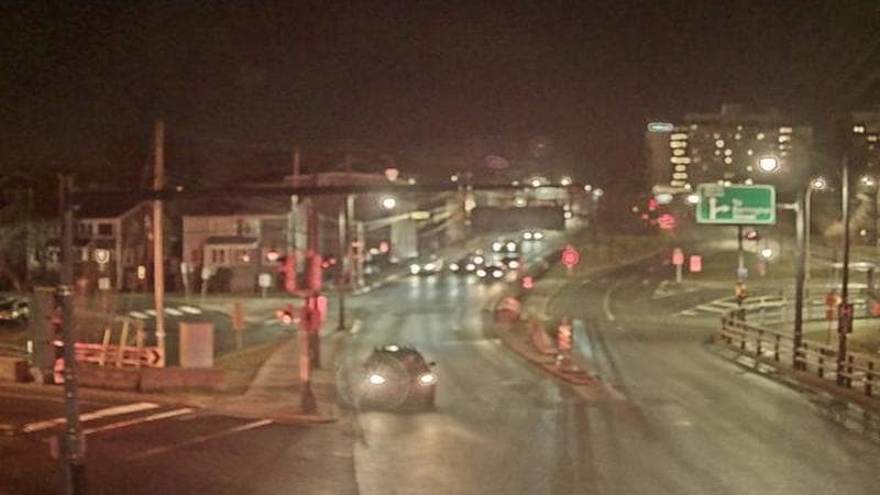 Mac Donald Bridge - Dartmouth bound