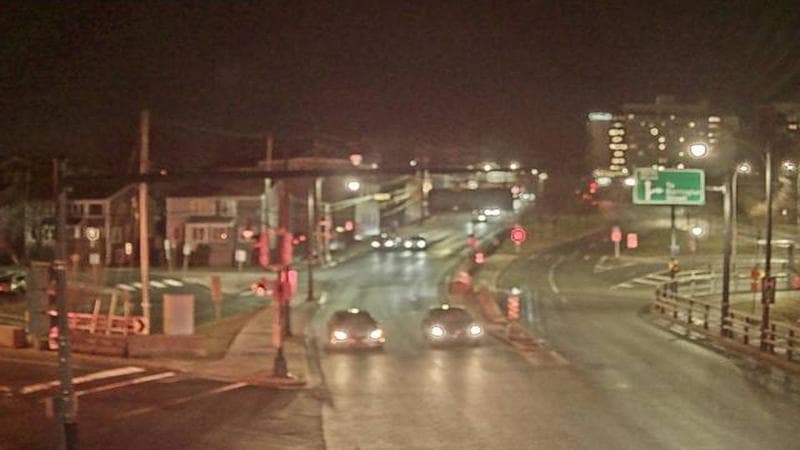 Mac Donald Bridge - Dartmouth bound