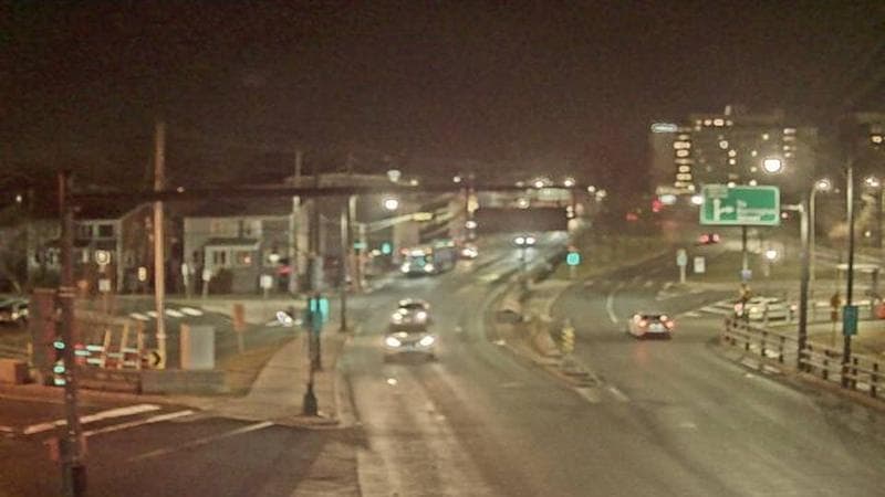 Mac Donald Bridge - Dartmouth bound