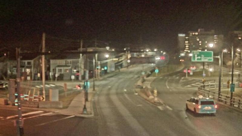 Mac Donald Bridge - Dartmouth bound