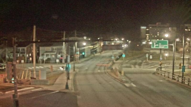 Mac Donald Bridge - Dartmouth bound