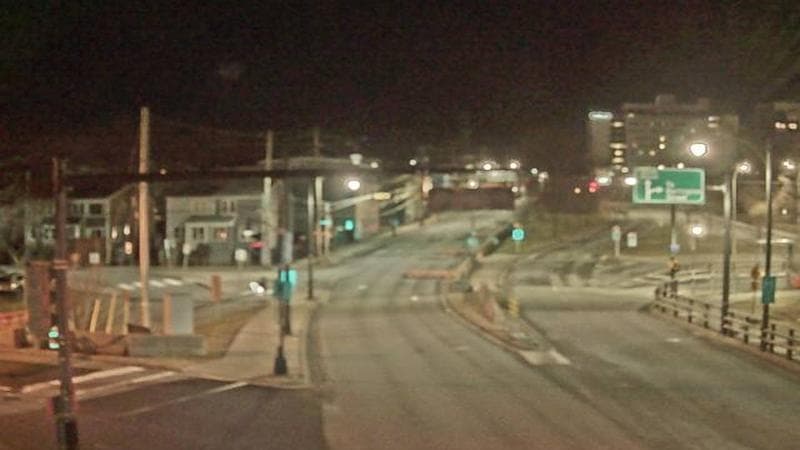 Mac Donald Bridge - Dartmouth bound