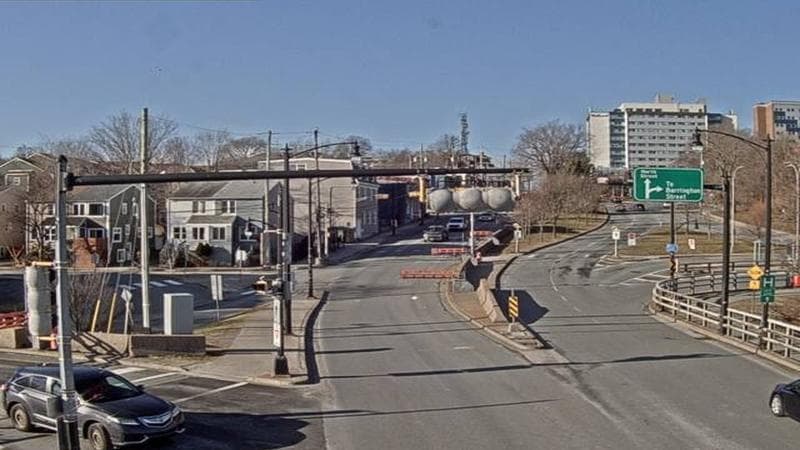 Mac Donald Bridge - Dartmouth bound