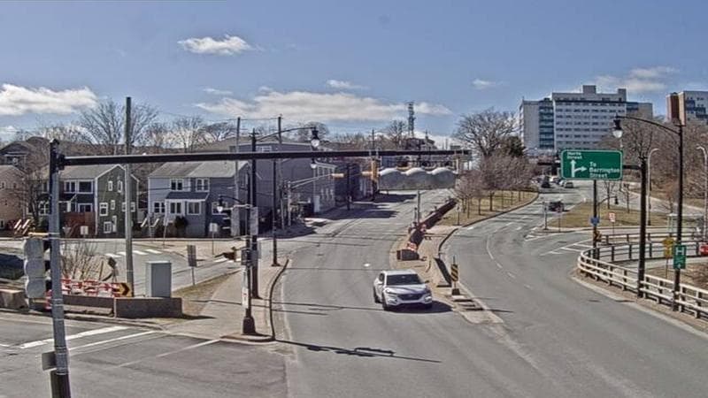 Mac Donald Bridge - Dartmouth bound