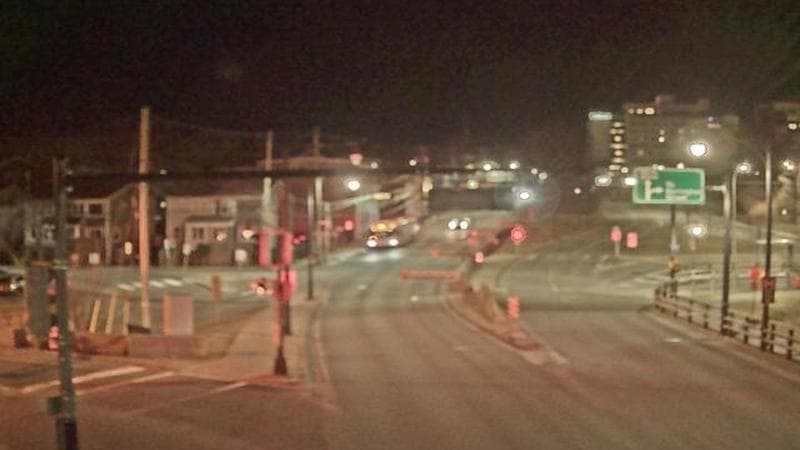 Mac Donald Bridge - Dartmouth bound