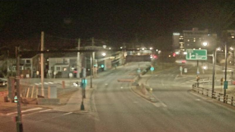 Mac Donald Bridge - Dartmouth bound