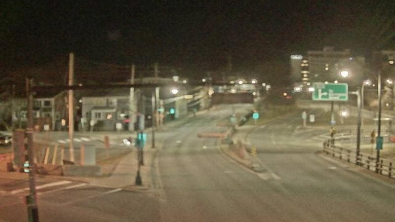 Mac Donald Bridge - Dartmouth bound