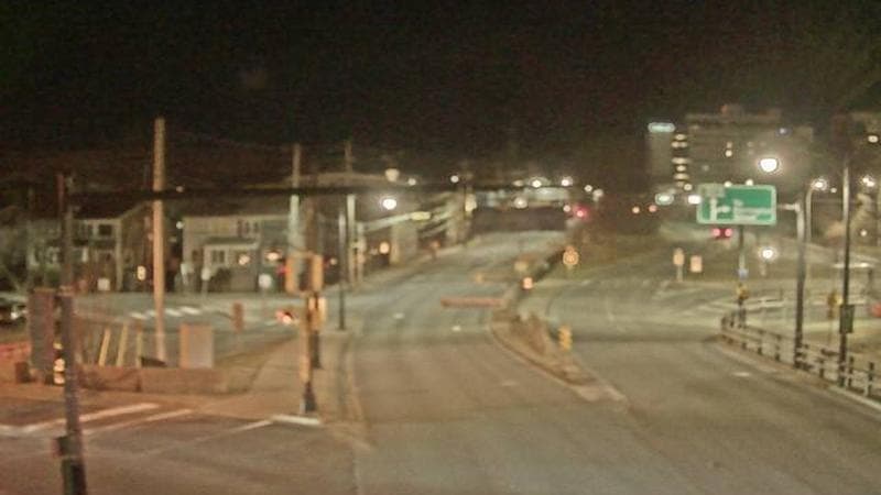 Mac Donald Bridge - Dartmouth bound