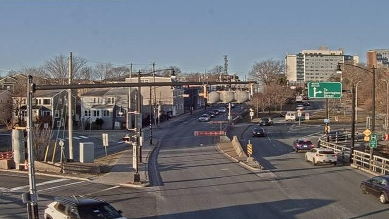 Mac Donald Bridge - Dartmouth bound