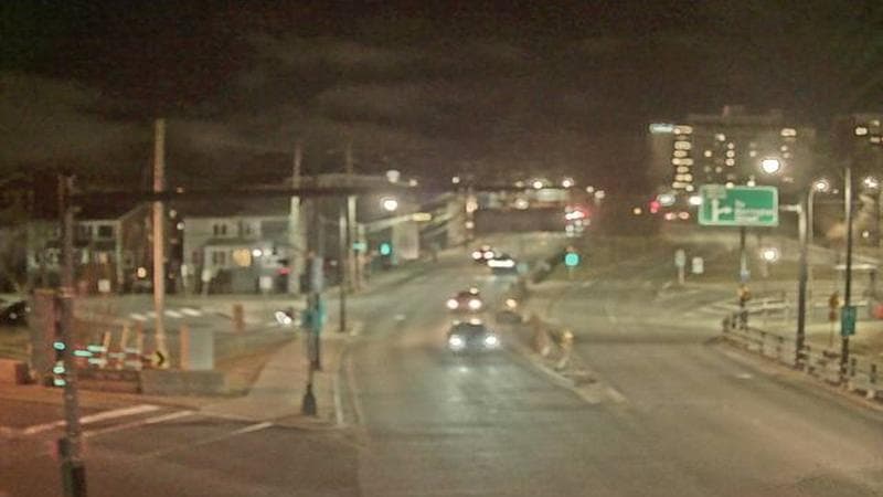 Mac Donald Bridge - Dartmouth bound