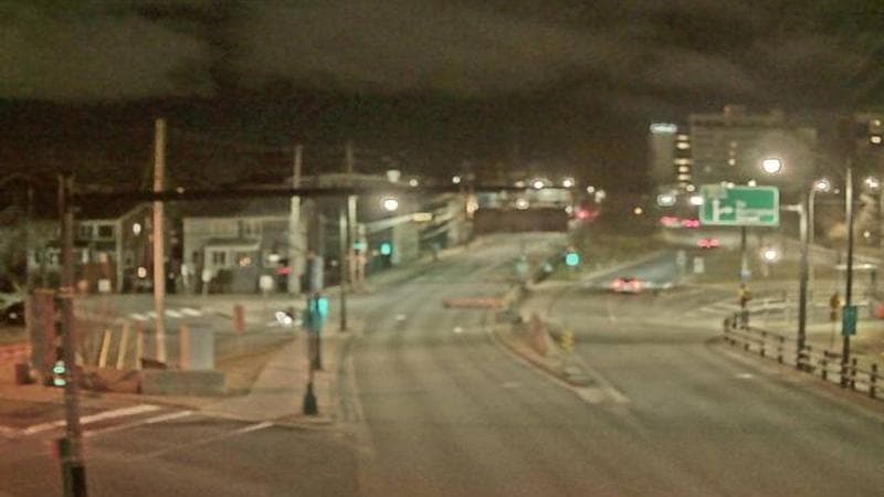 Mac Donald Bridge - Dartmouth bound