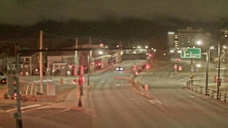 Mac Donald Bridge - Dartmouth bound