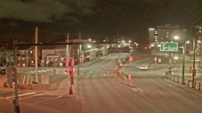 Mac Donald Bridge - Dartmouth bound