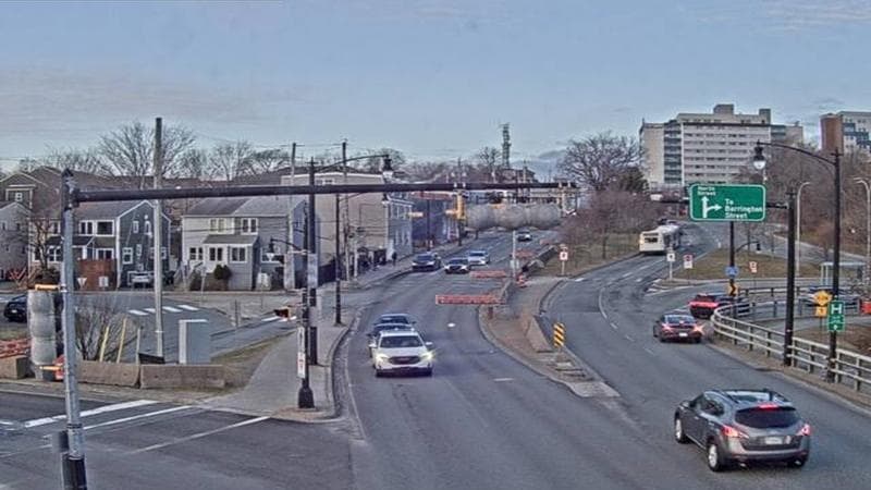 Mac Donald Bridge - Dartmouth bound