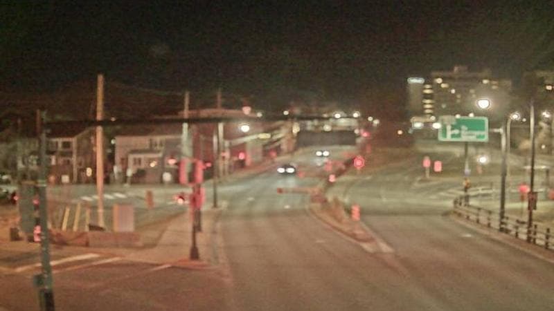 Mac Donald Bridge - Dartmouth bound